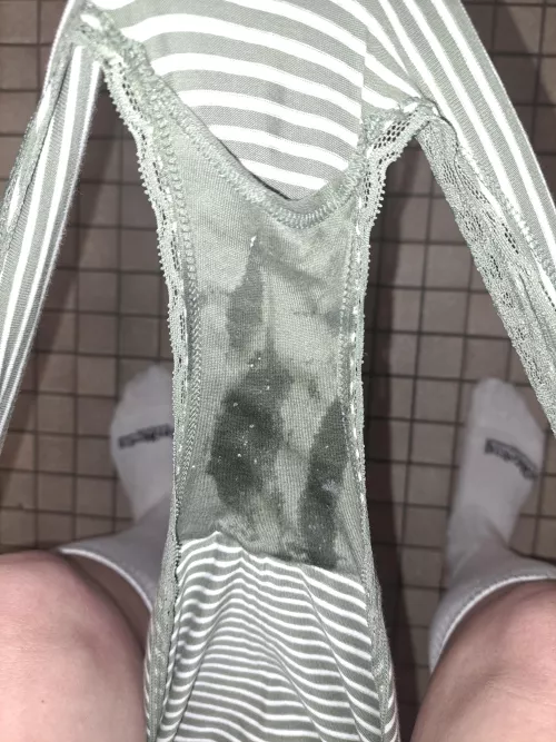 My new aerie fullbacks, soaked in my milf milk 🥛 whose down to lick em clean 😈 