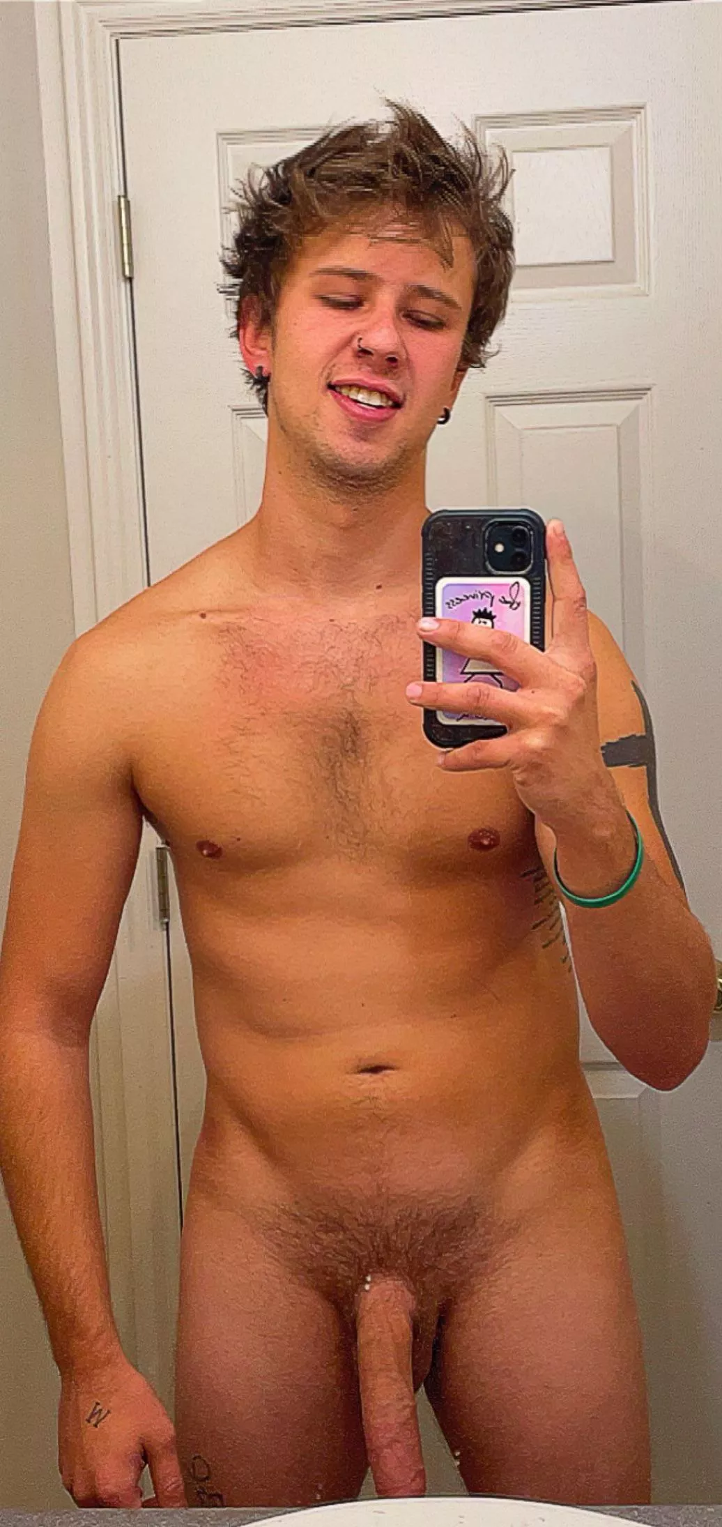 My semi-soft dick is absurdly huge [27] 