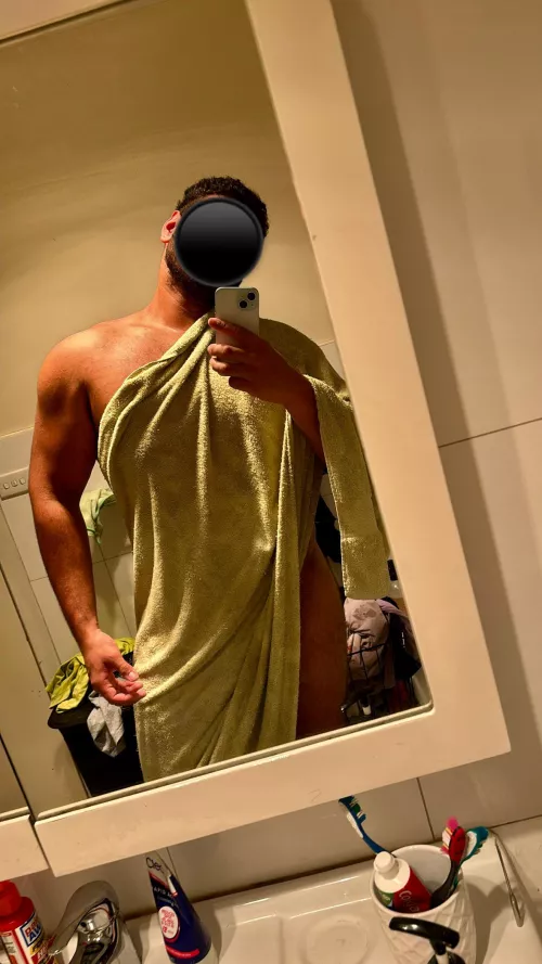 Need a white woman to degrade me and roleplay asap 