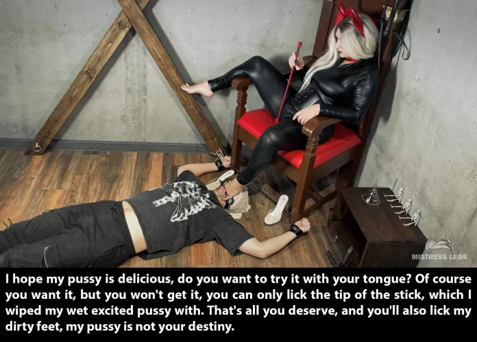 Obedient slave under my chair opens mouth wide and wait for my orders