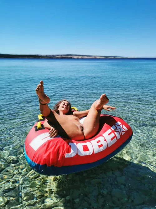 Perfect vacations start with you eating me out while I'm floating in the sea