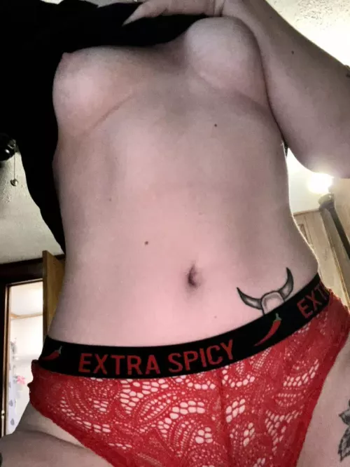 Plump and juicy hips and tits