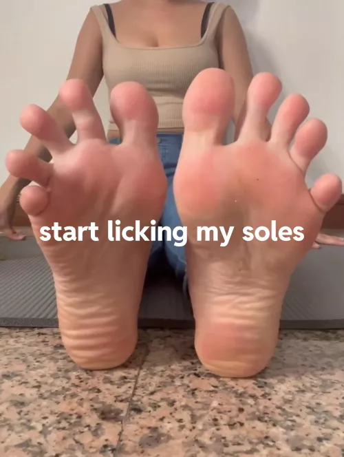 Serve and worship your Asian goddess 