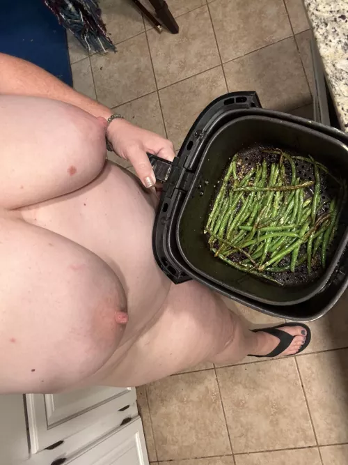 Sexy green beans?