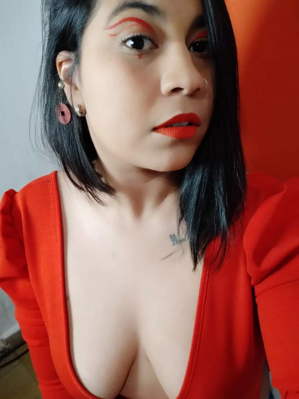 sexy red lips, how about a kiss?