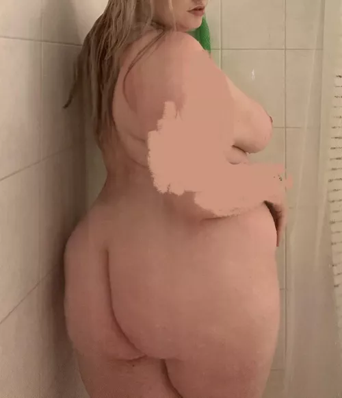 Showing off in the shower 