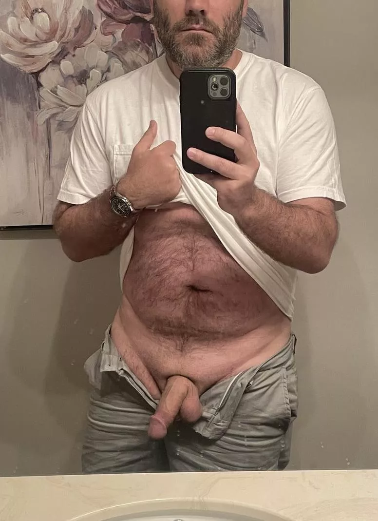 Slow Wednesday, thought (33) I’d liven it up with a dad bod pic (and my dick). Enjoy!