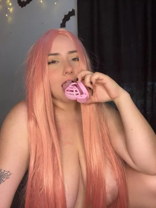 tell me, what's your size? i wanna give a pathetic nickname to the little ones here 😈