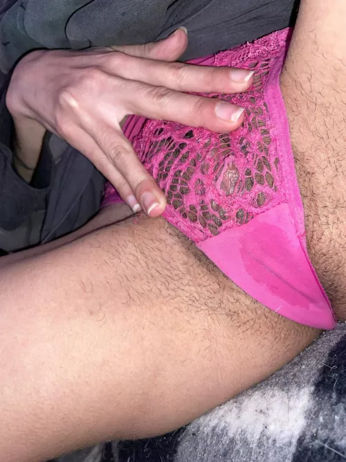 Too plain to be sexy ?