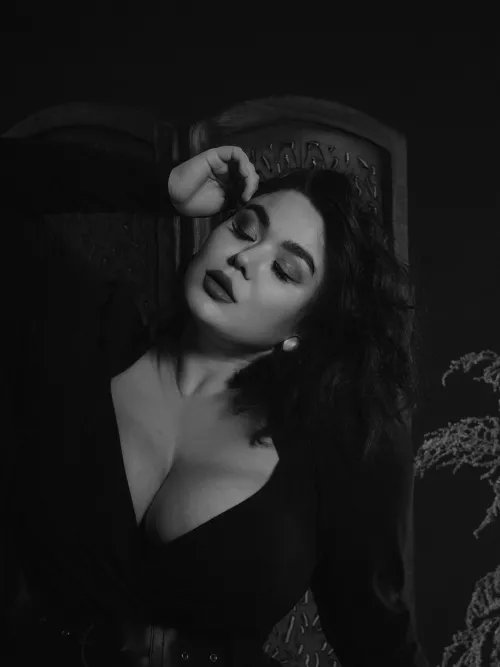 Upvote to unlock more photos  sn@p:  amyefi