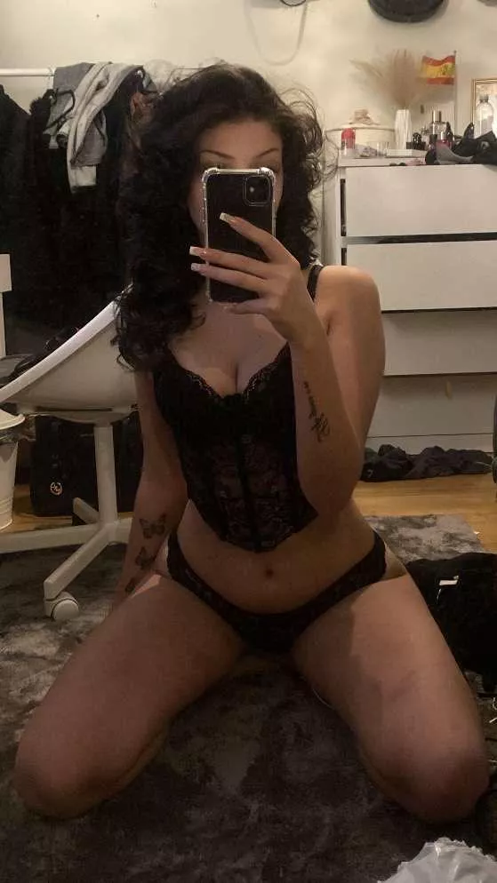 Vill du stoppaaa en tumme i min rumpa 🥵