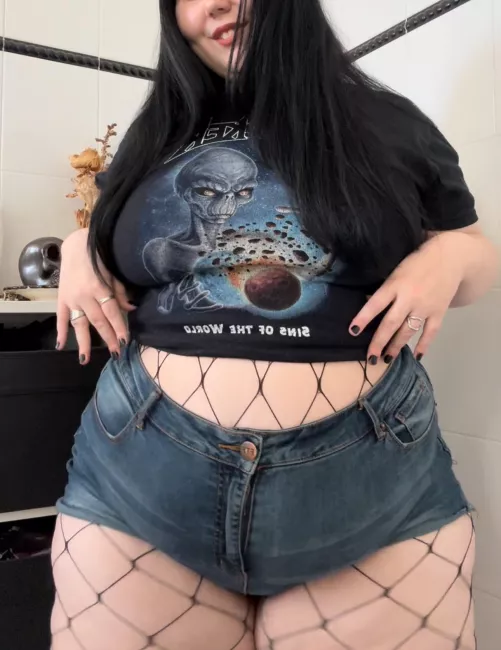 watch any good alien movies recently? 🔪🖤