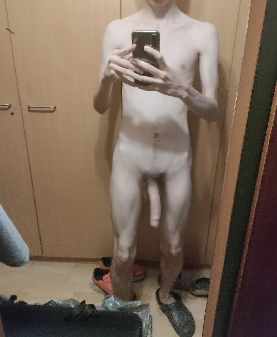 Welche Twink Bitches mit Ort wollen dieses Wochenende sich ficken lassen und blasen? DM