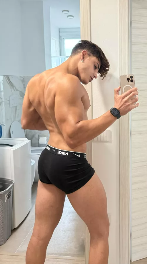 What do you think about my back? Should I keep training?