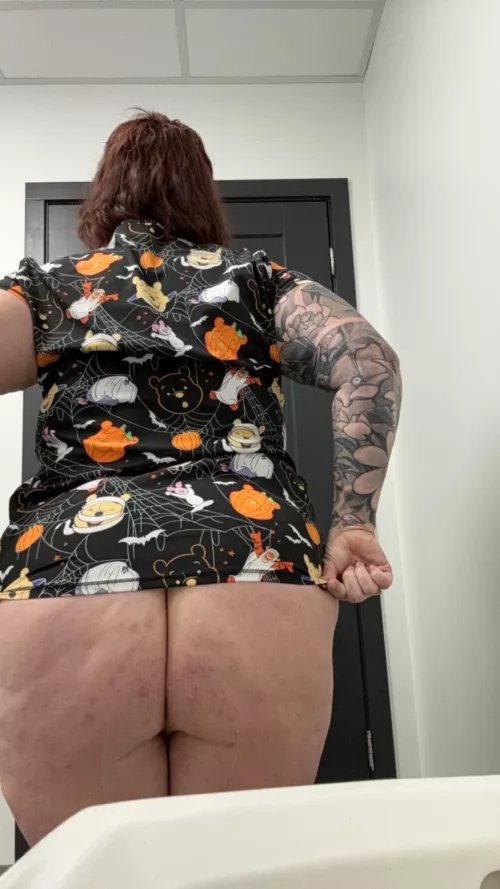 While at work you must Winnie too