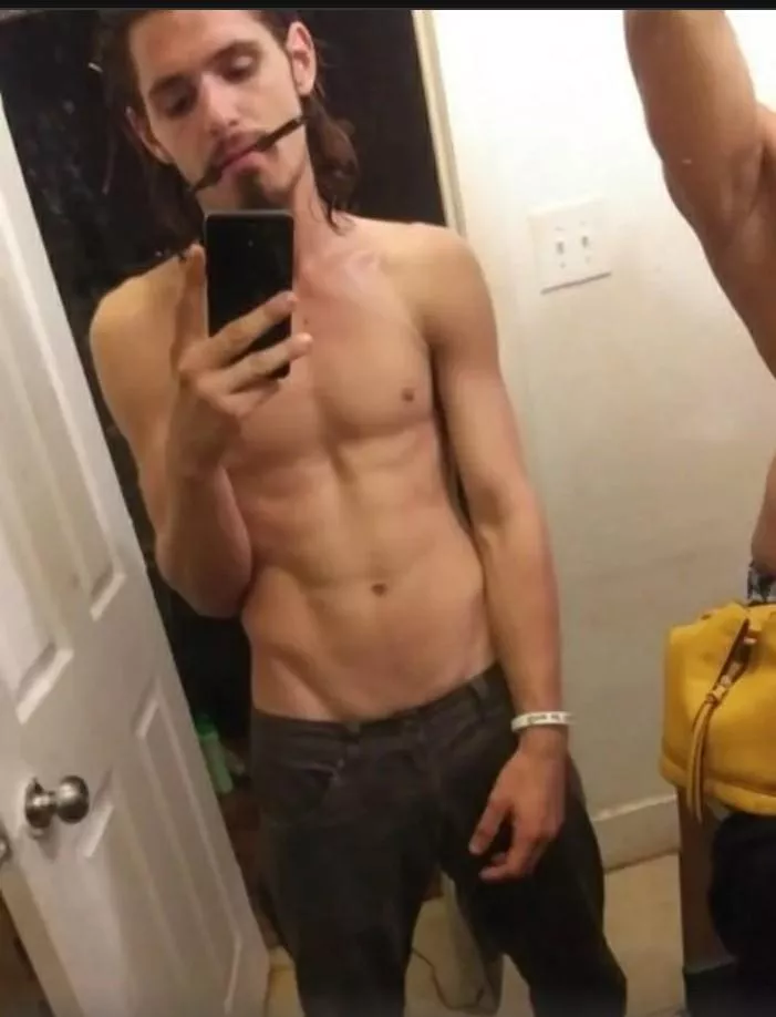 Who wants to please me