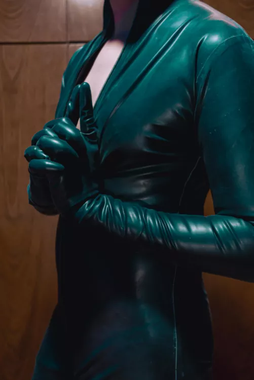 Would you fuck me in latex