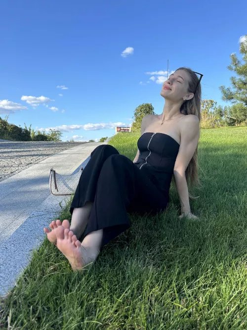 Would you like to see other men pamper my feet while you can only watch