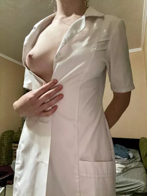 you have no idea how many nurses don't wear a bra under their gown