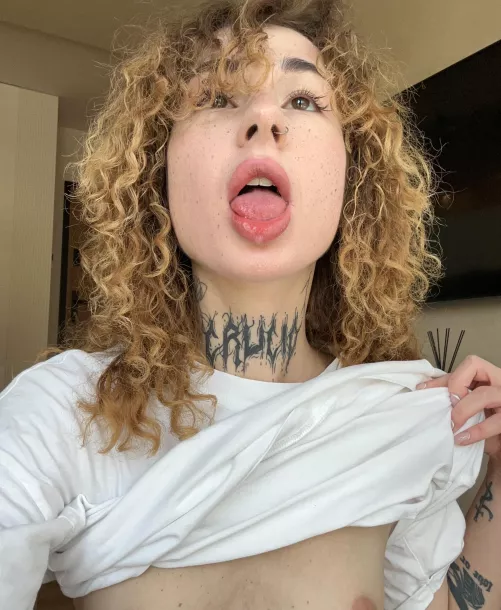 Your ahegao doll at your service