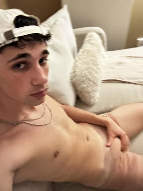 [19] would u take my boxers off?