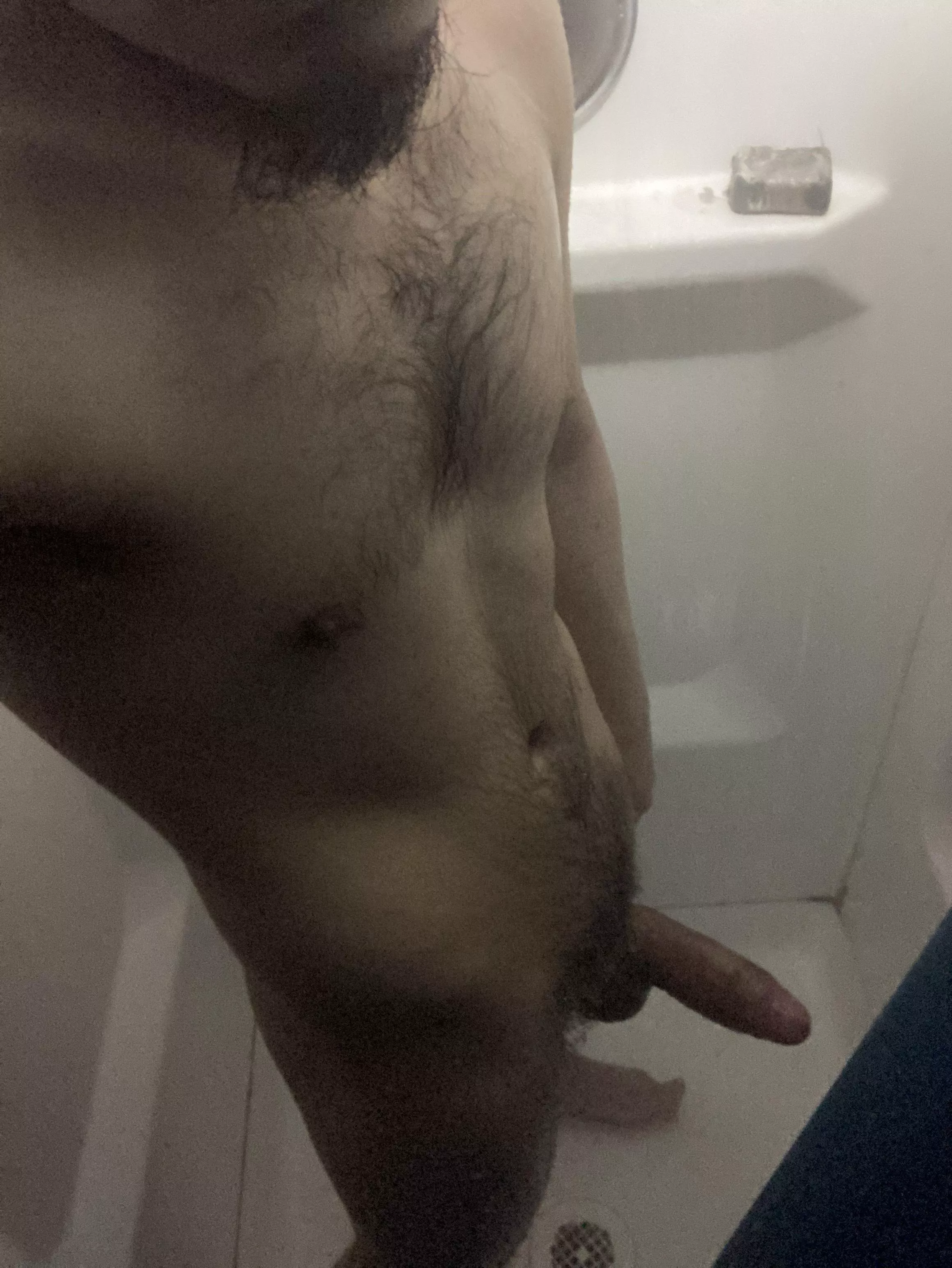 21 [M4F][WestHaven] fit Latino looking to breed and fuck older milfs and gilfs