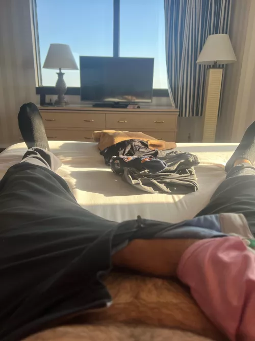 32M 4F. At the Trop tonight. Let’s have some fun 