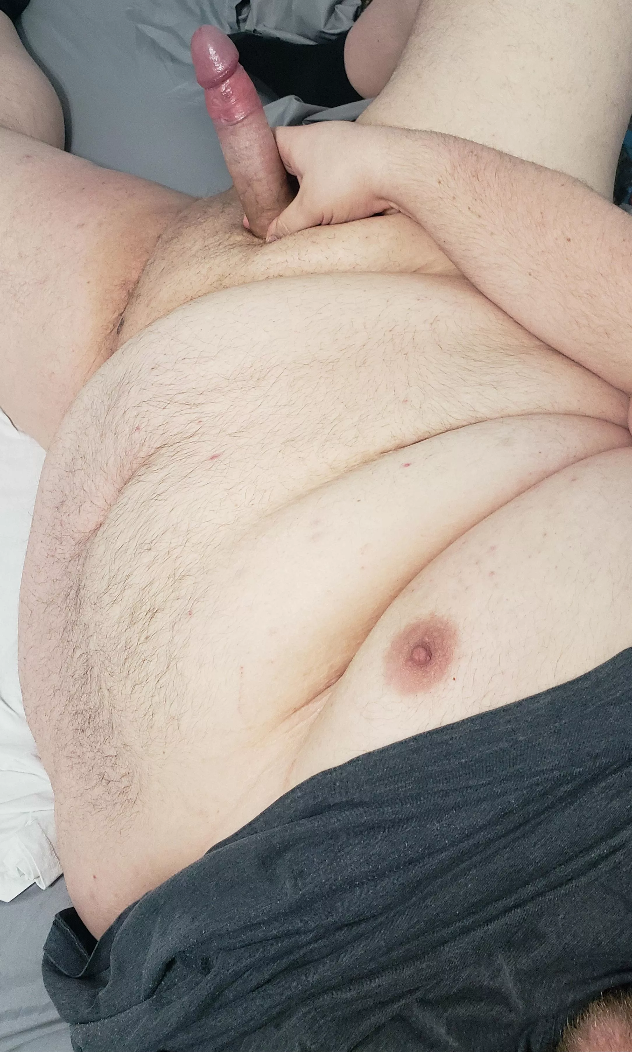 39 submissive chub needs a daddy to sext with