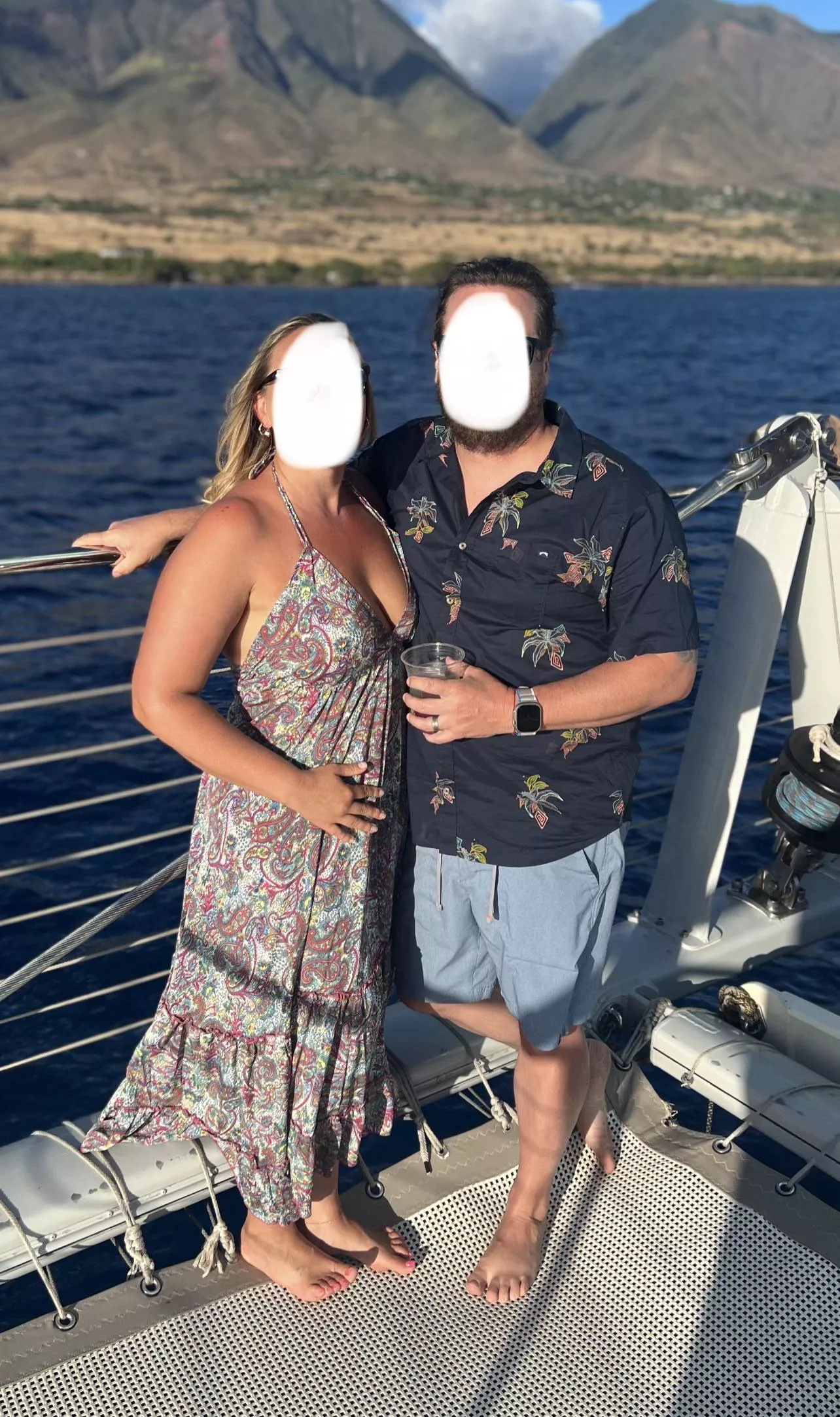 45M38F seeks couple for fun in and out of the bedroom 