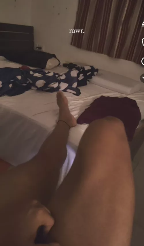 Acha telugu aadapilla where? [M]