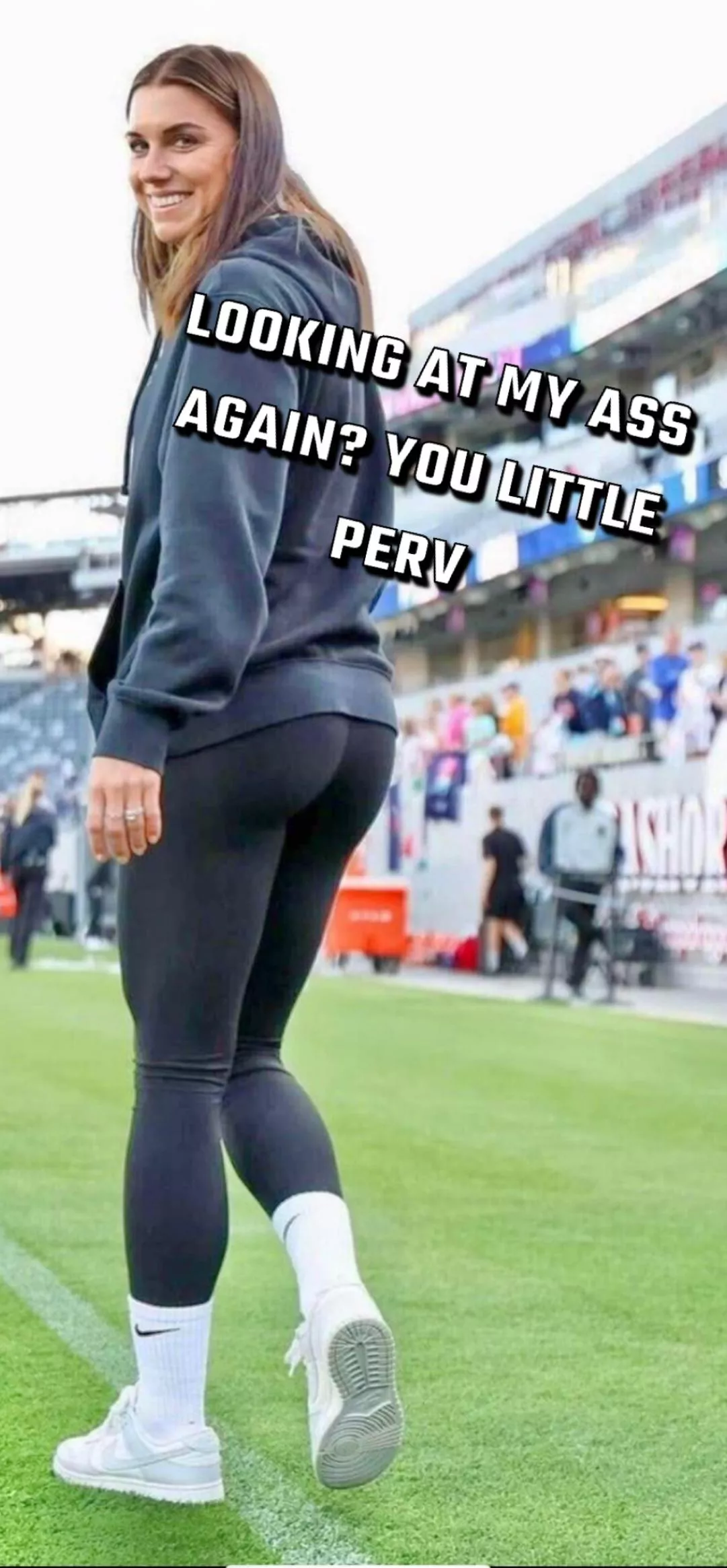 Alex Morgan catches you looking Alex Morgan catches you looking