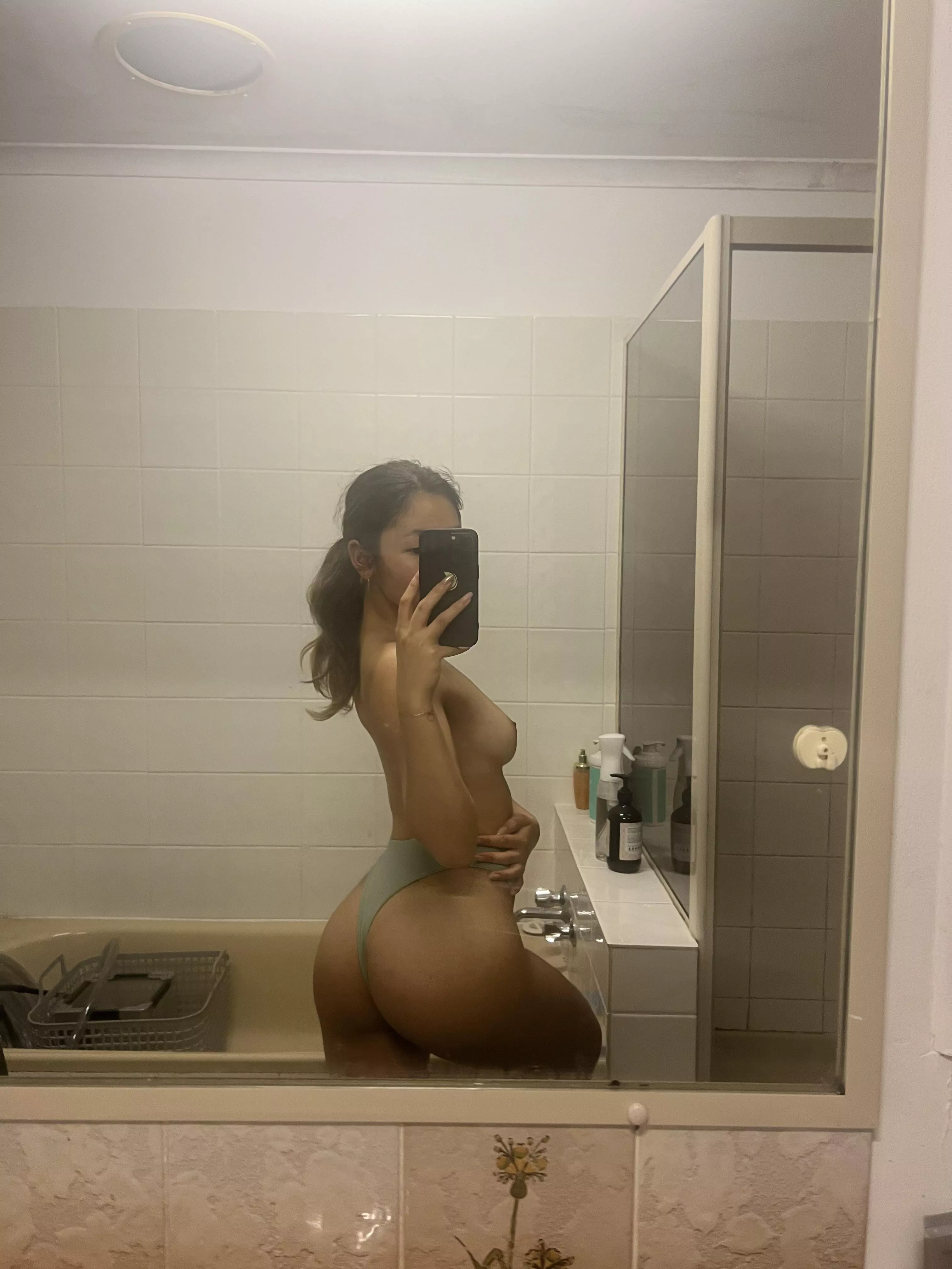 Chinese girls are the best cumsluts