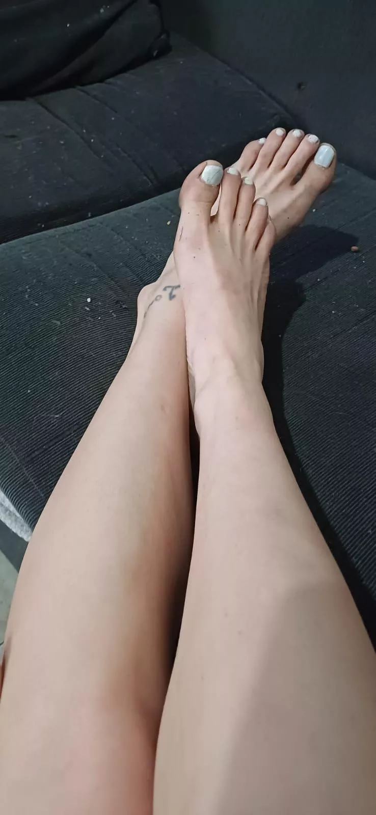 Do you like feet with white nails?