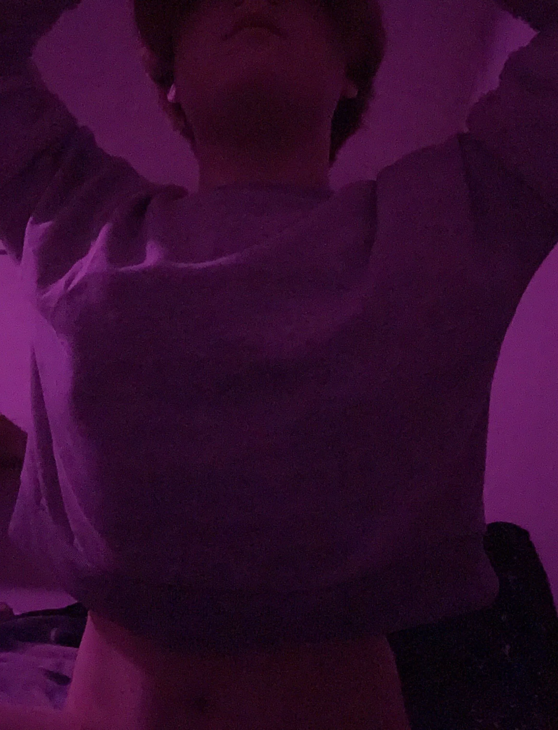 Do you like my tummy :3