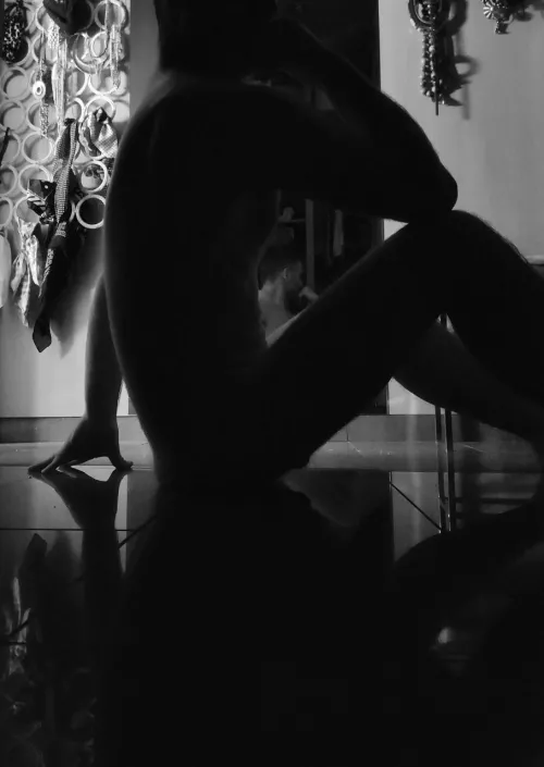 Do you like to tease that person you met by chance, without planning it and who is in your thoughts all the time? [M]