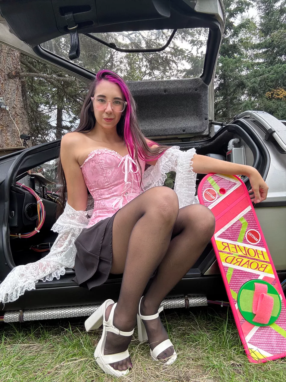 Do you think you can resist touching these silky pantyhose?