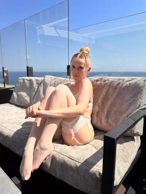 Fresh air, sunshine and white nylons, what could be even better? 