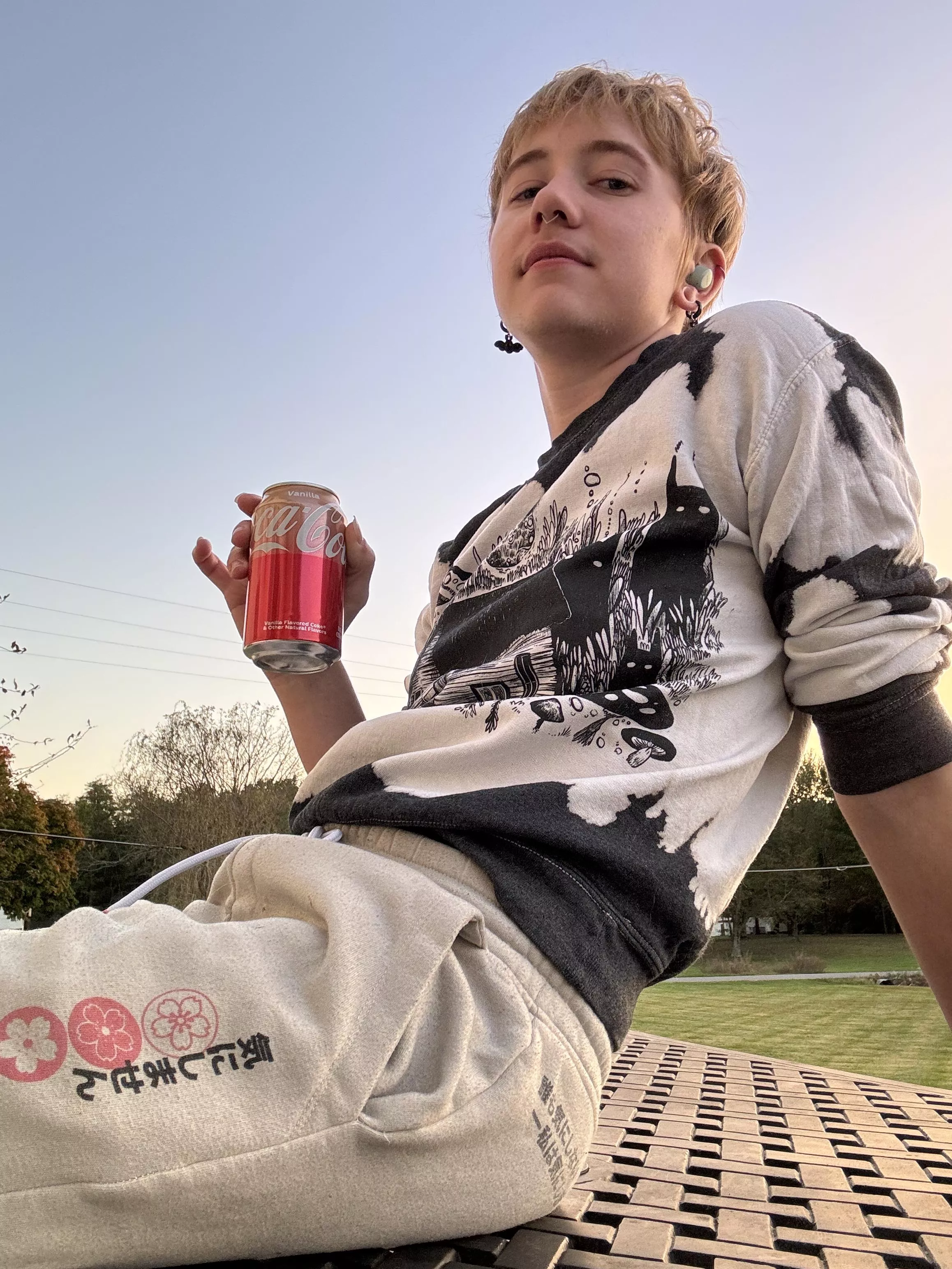 Get comfy with me ❤️