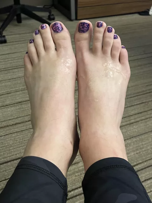 Glazed toes
