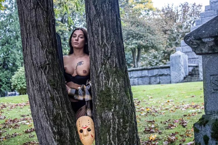 Happy Halloween my freaks