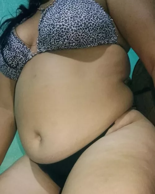 Hi daddy write me on my telegram....@Yosebaby🥵🥵💦💦