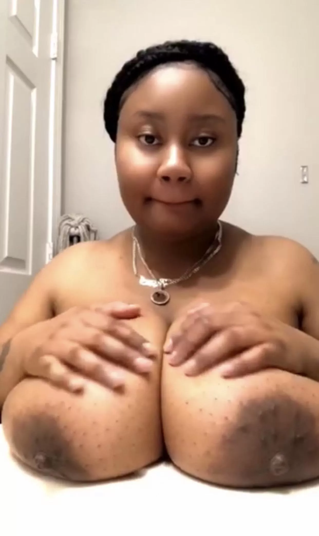 I can make it disappear 🫠 