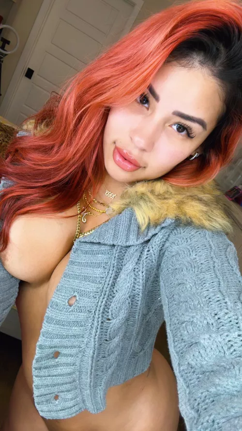 I love teasing you with my thick latina body