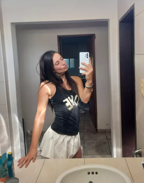 I think I look pretty here, but maybe that's just me