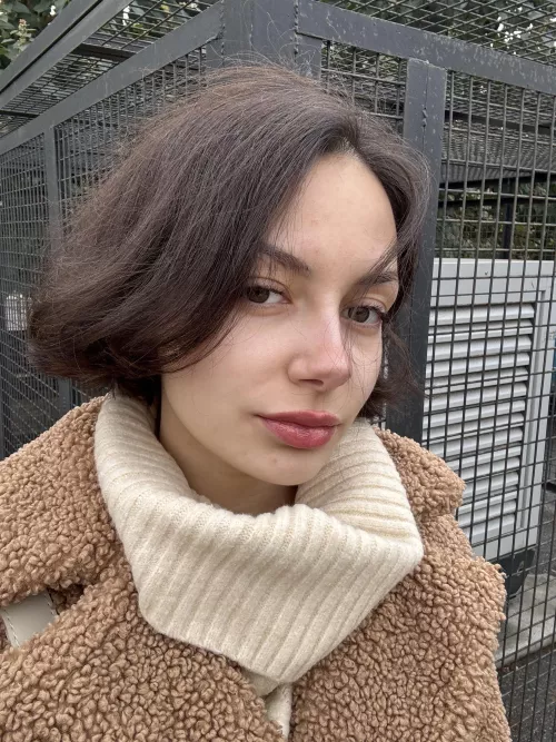 I will kiss my pay pig 