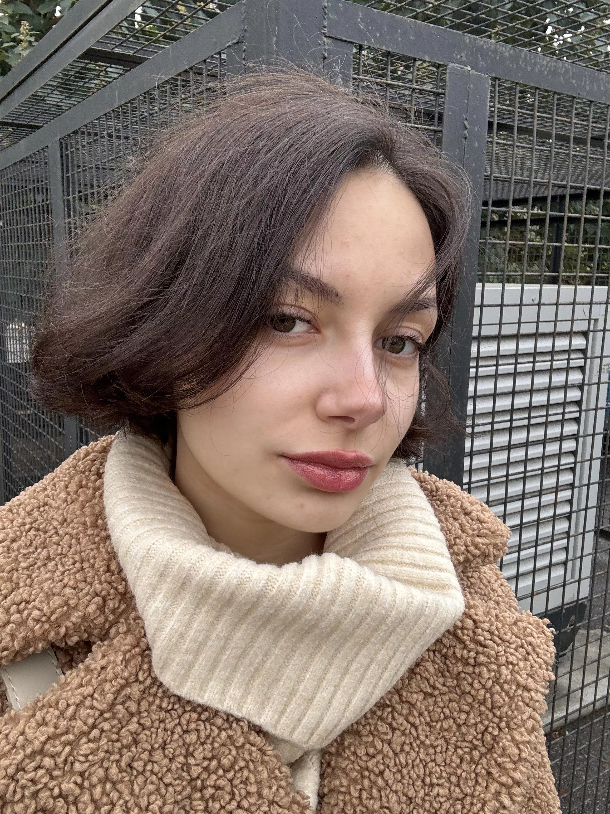 I will kiss my pay pig 