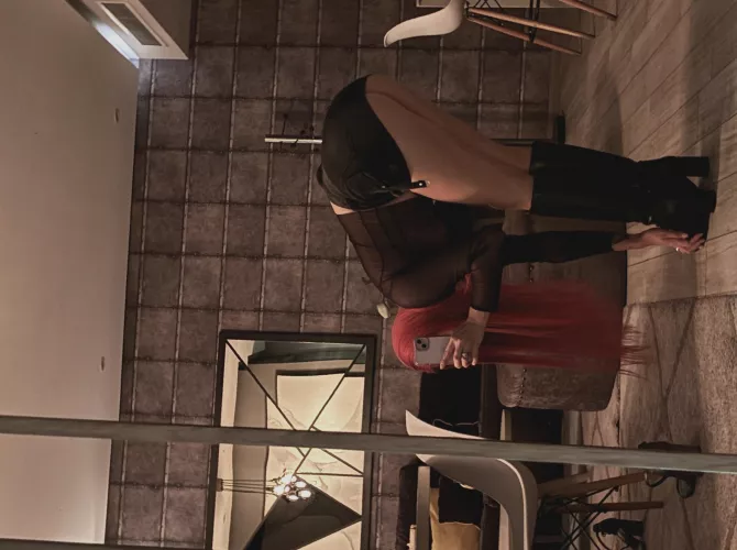 Ich fordere dich heraus, deine Augen von mir zu nehmen