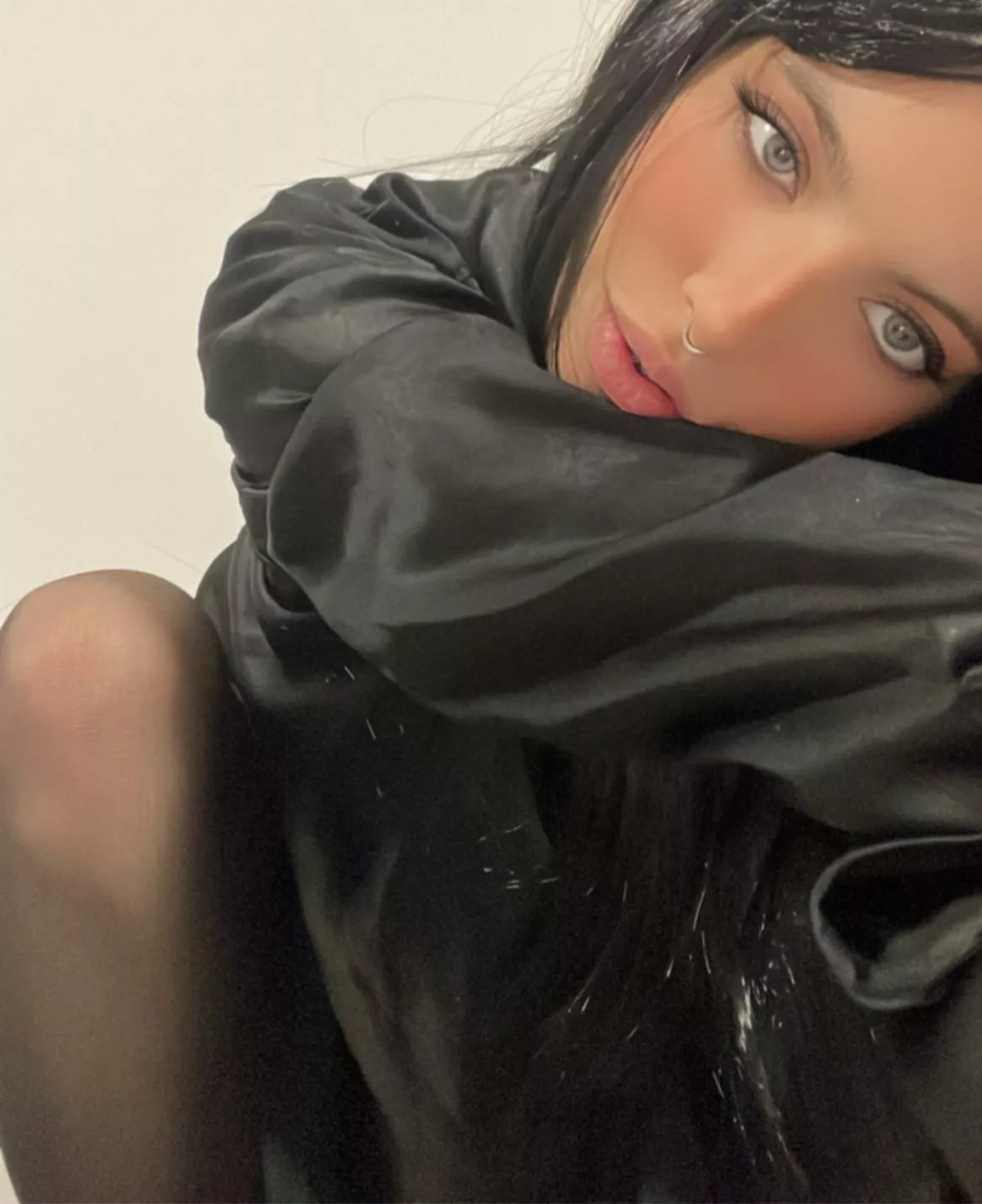 I'm going to leave you weak, empty and excited. everything is for mommy