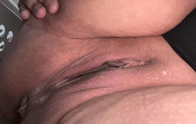 Just got off a call that left me wet af 👅