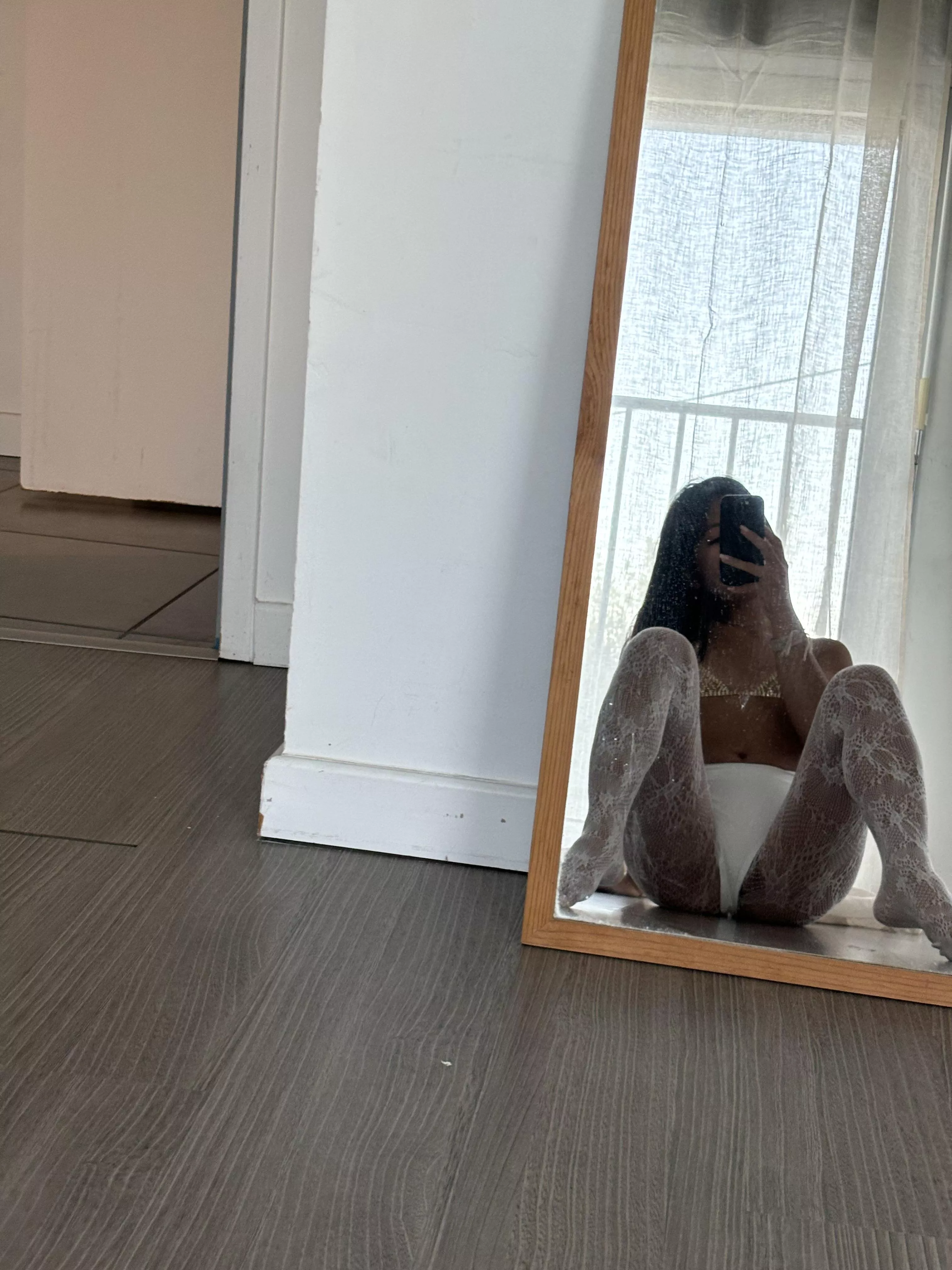 Legs open waiting for you 💕